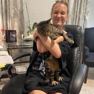 Meet your Posher, Cassady